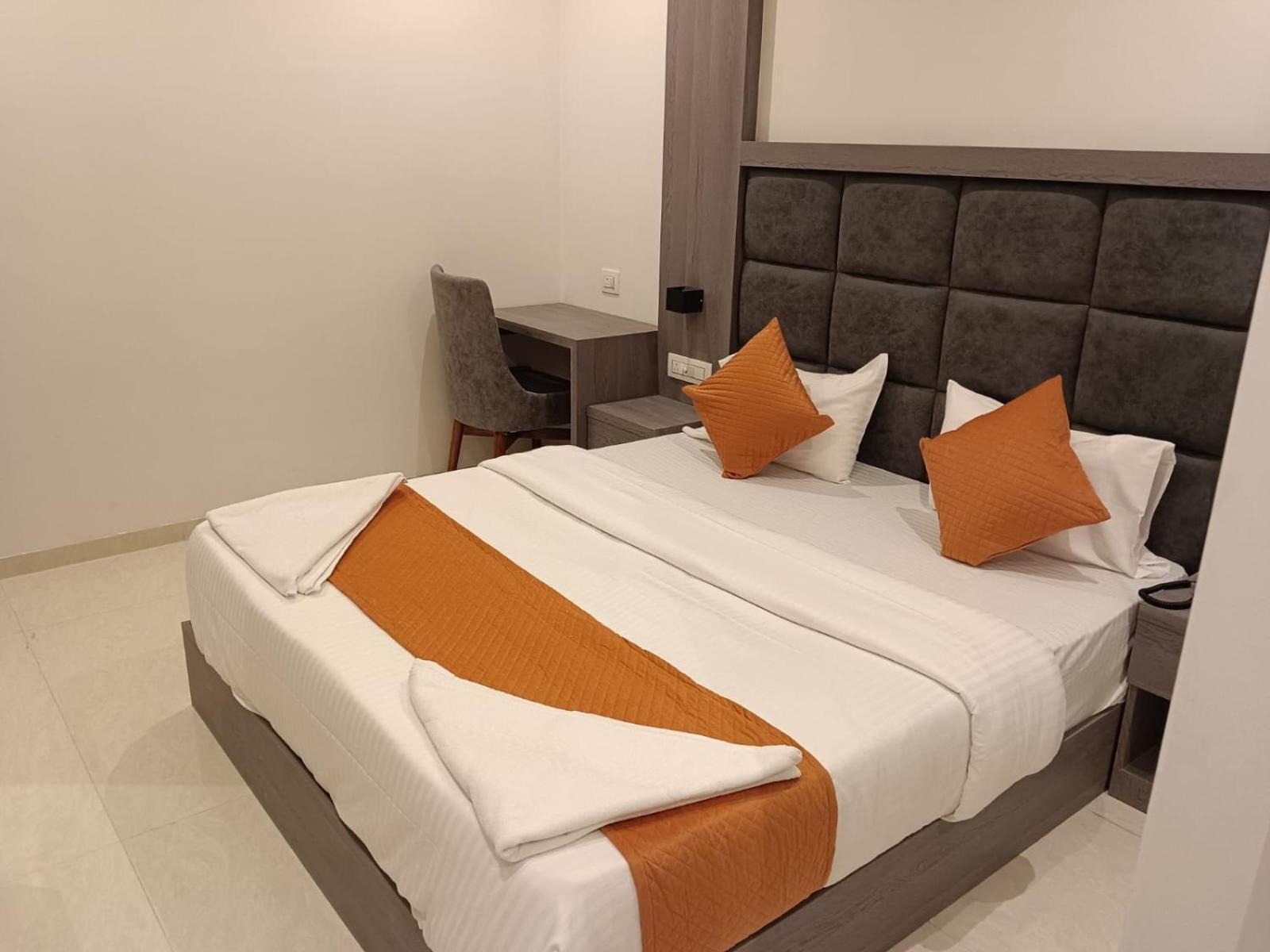 Hotel Metro Inn Mumbai Exterior foto